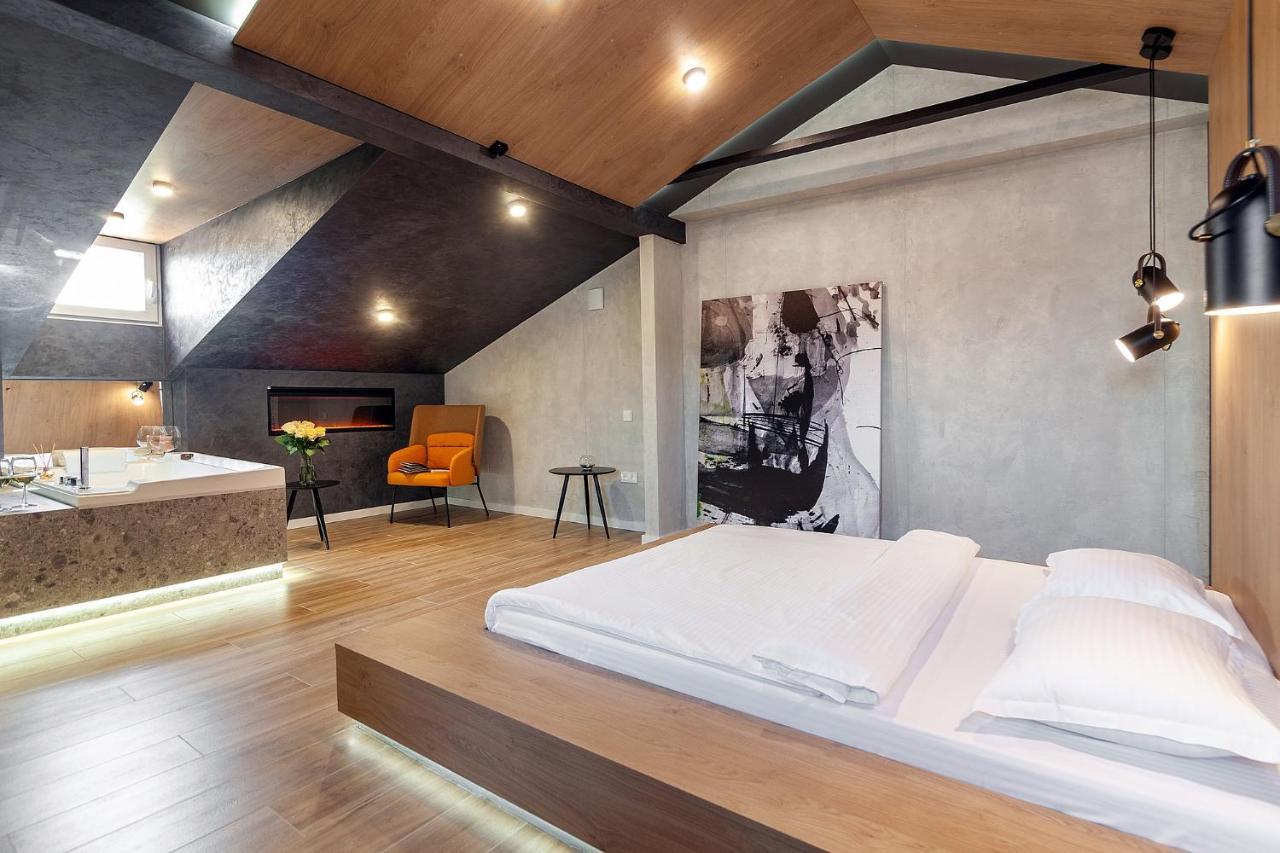 Royal Vip Jacuzzi Apart إلفيف المظهر الخارجي الصورة