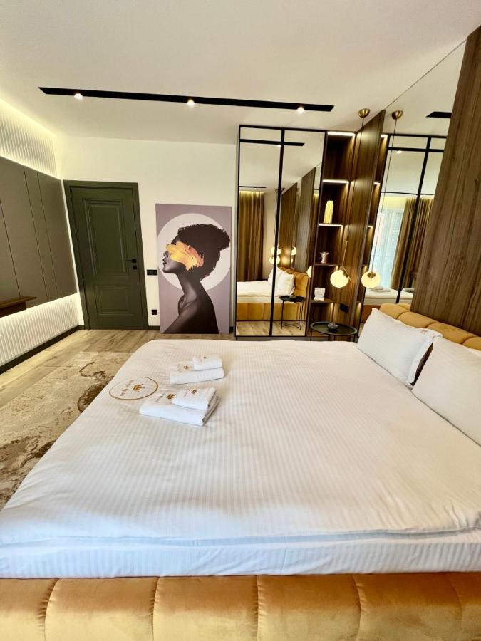 Royal Vip Jacuzzi Apart إلفيف المظهر الخارجي الصورة