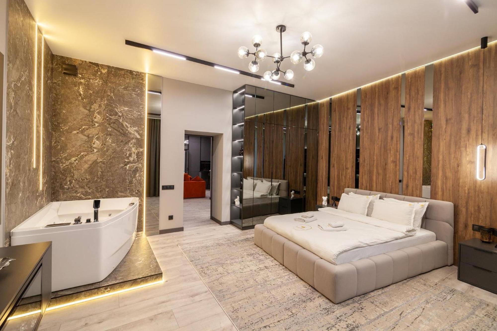 Royal Vip Jacuzzi Apart إلفيف المظهر الخارجي الصورة